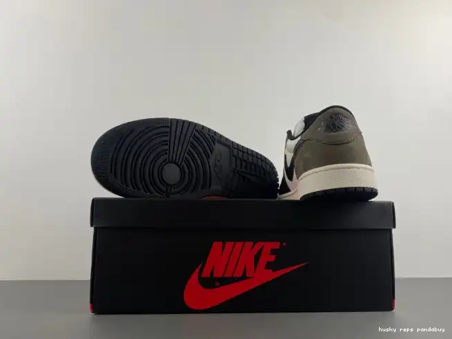 Cheap Husky Jordan Low OG 1 CZ0790-102 Air Mocha 0604